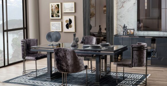 DELUXE PLUS DINING ROOM