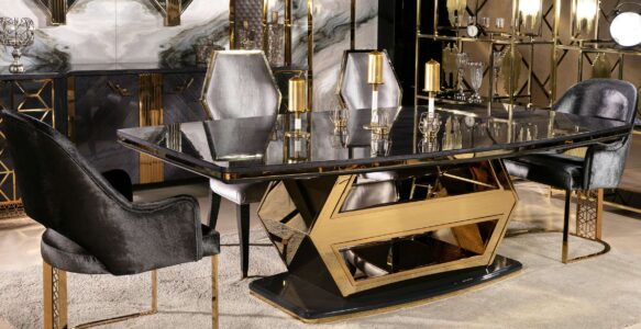 CORNELYA DINING ROOM